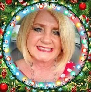 Meet your Posher, Debra